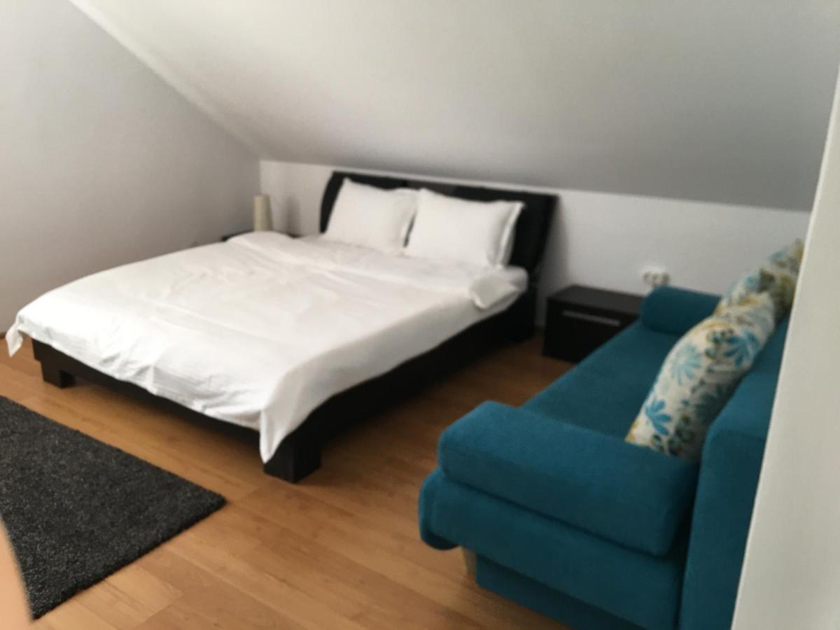 ソバタ Casa Juliusアパートホテル エクステリア 写真